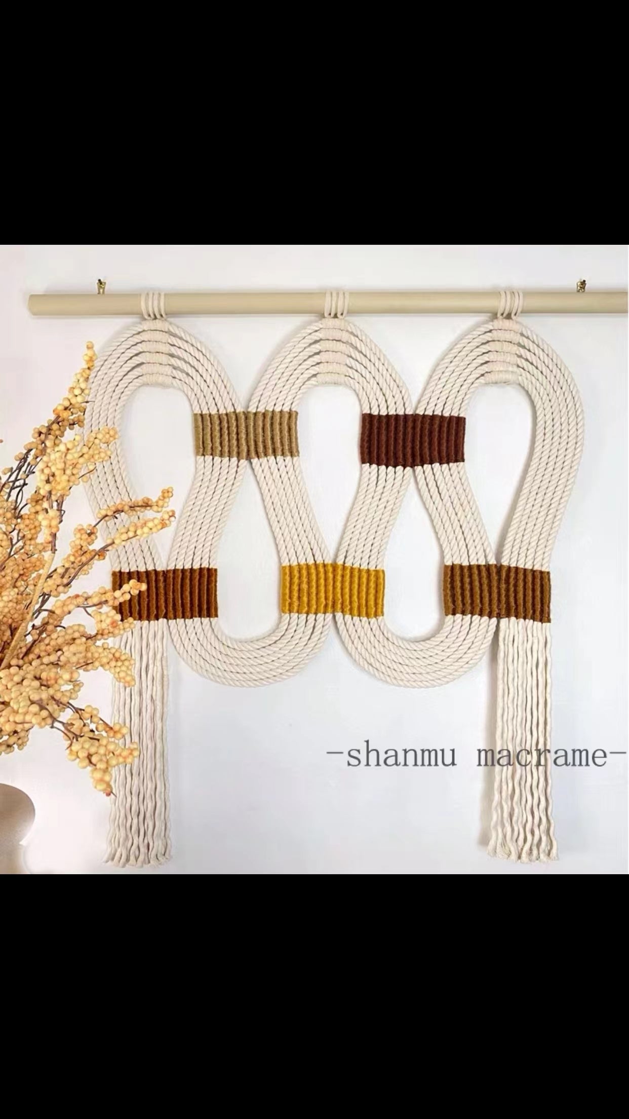 Abstract Fiber Wall Hanging - 4 Seasons Home Gadgets