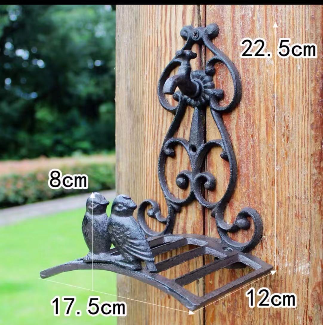 Garden Water Pipe Iron Wall Mounted Hose Holder - 4 Seasons Home Gadgets