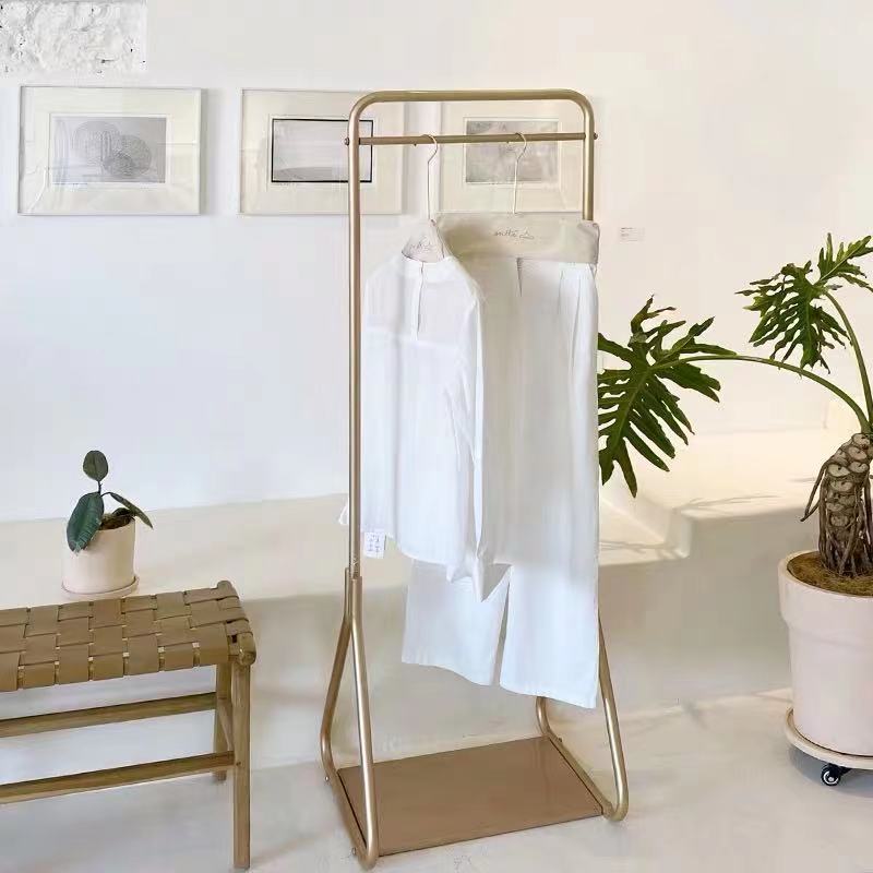 Metal Clothes Bar - 4 Seasons Home Gadgets