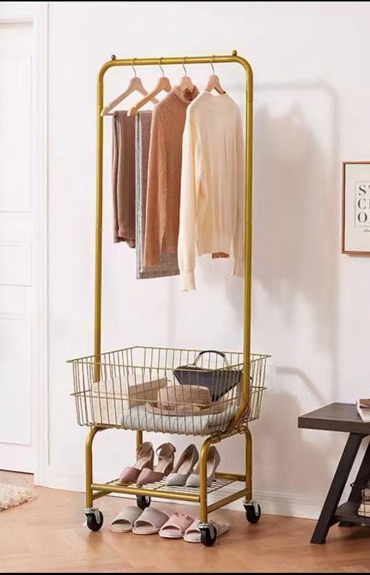 Metal Hanging Rack with Basket - 4 Seasons Home Gadgets