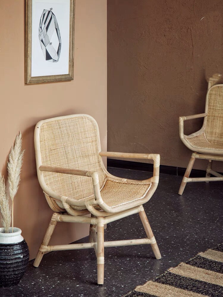 Rattan Wide Chair - 4 Seasons Home Gadgets