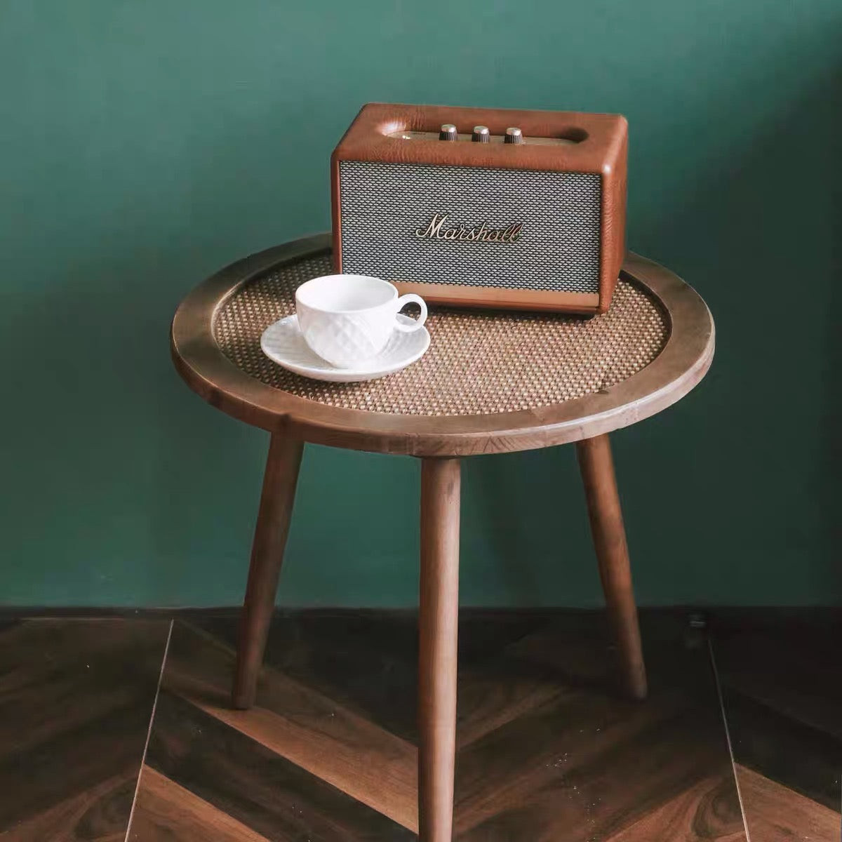 Round Wood Side Table - 4 Seasons Home Gadgets