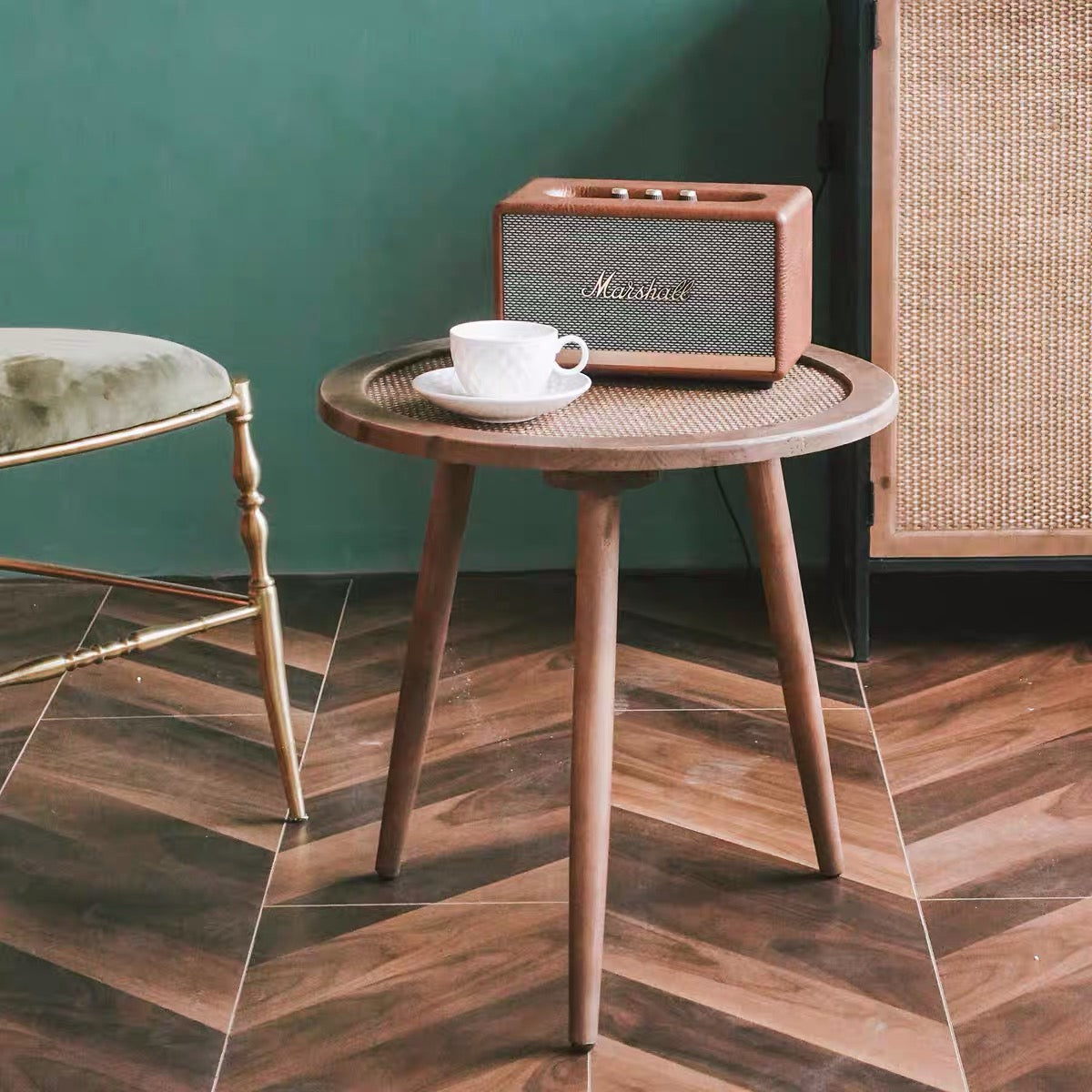 Round Wood Side Table - 4 Seasons Home Gadgets