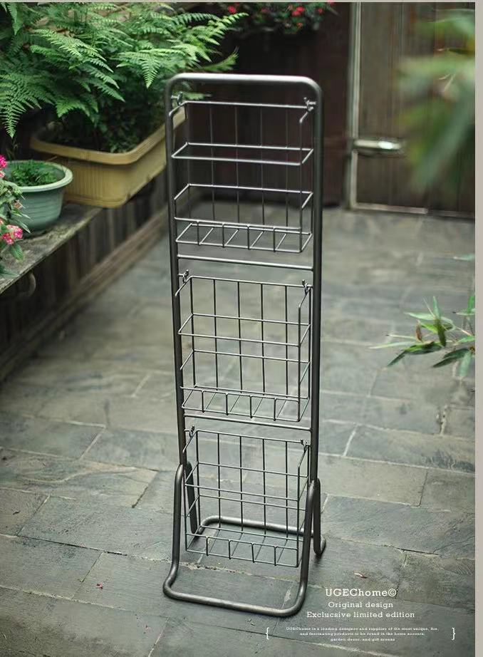 Tower Magazine Rack - 4 Seasons Home Gadgets