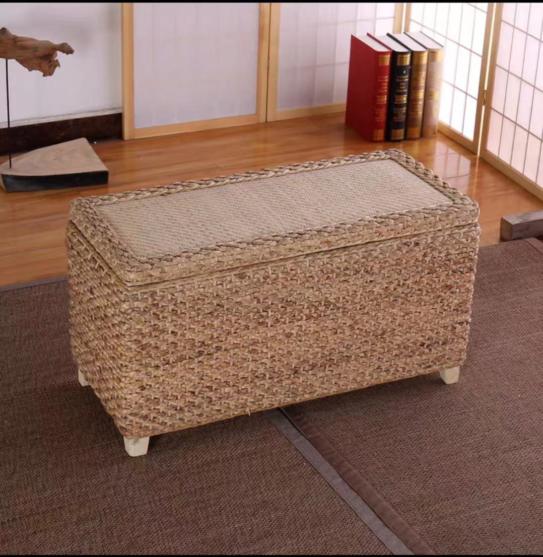 Wicker Trunk Storage Bench - 4 Seasons Home Gadgets