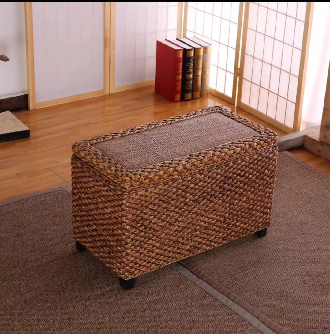 Wicker Trunk Storage Bench - 4 Seasons Home Gadgets