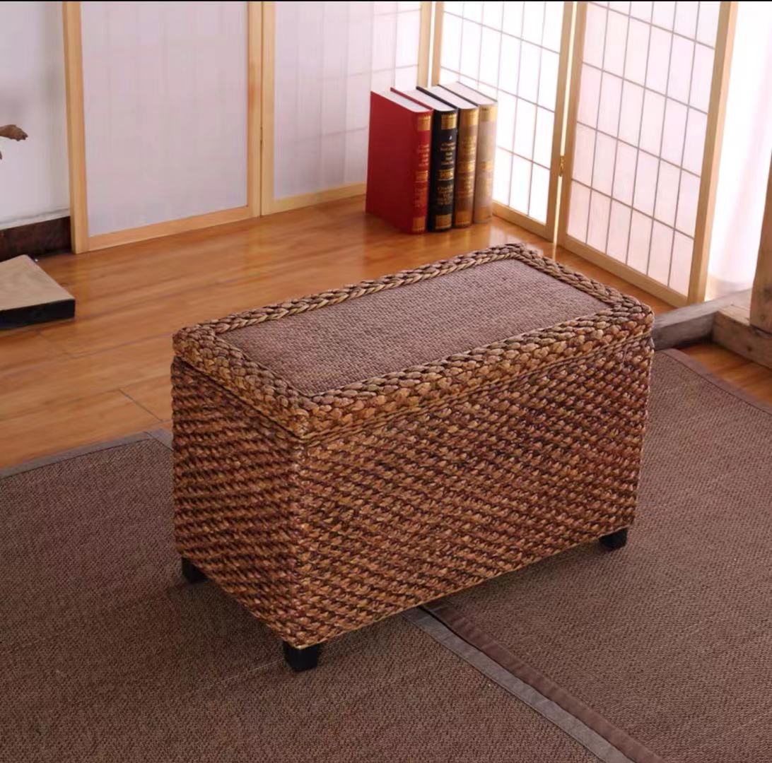 Wicker Trunk Storage Bench - 4 Seasons Home Gadgets