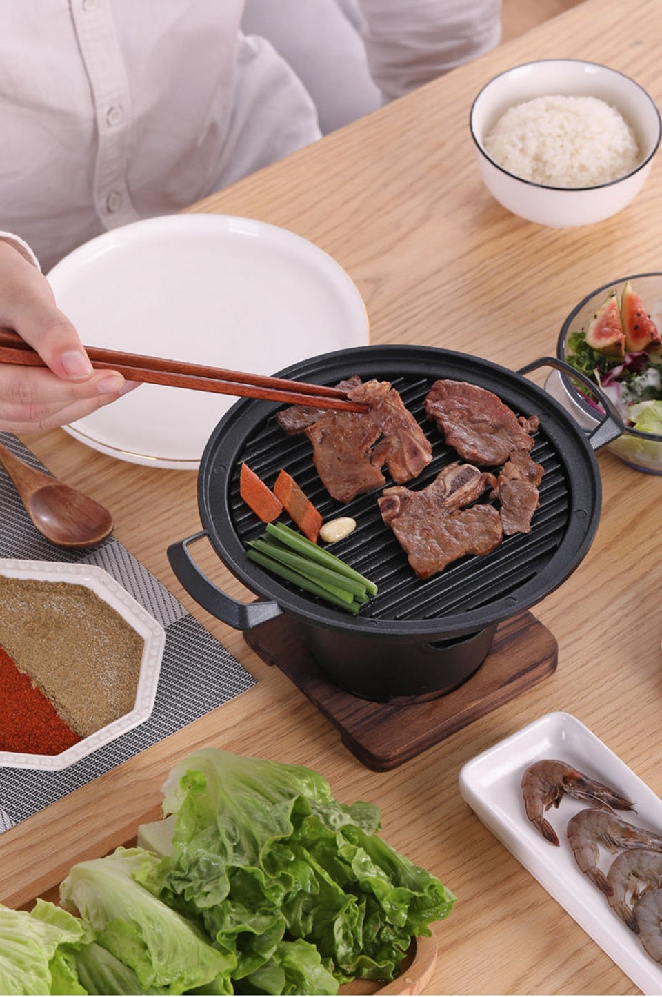 Mini BBQ Grill - 4 Seasons Home Gadgets