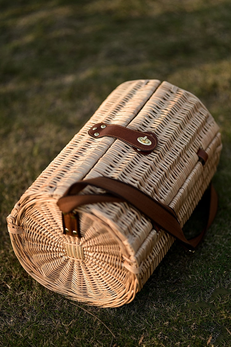 Wicker Picnic Basket - 4 Seasons Home Gadgets