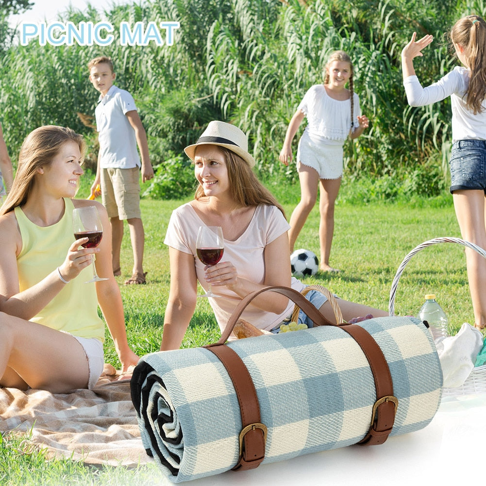 Outdoor Picnic Mat - 4 Seasons Home Gadgets